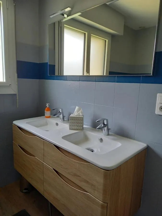 Campagne A La Ville Pontivy Bed & Breakfast